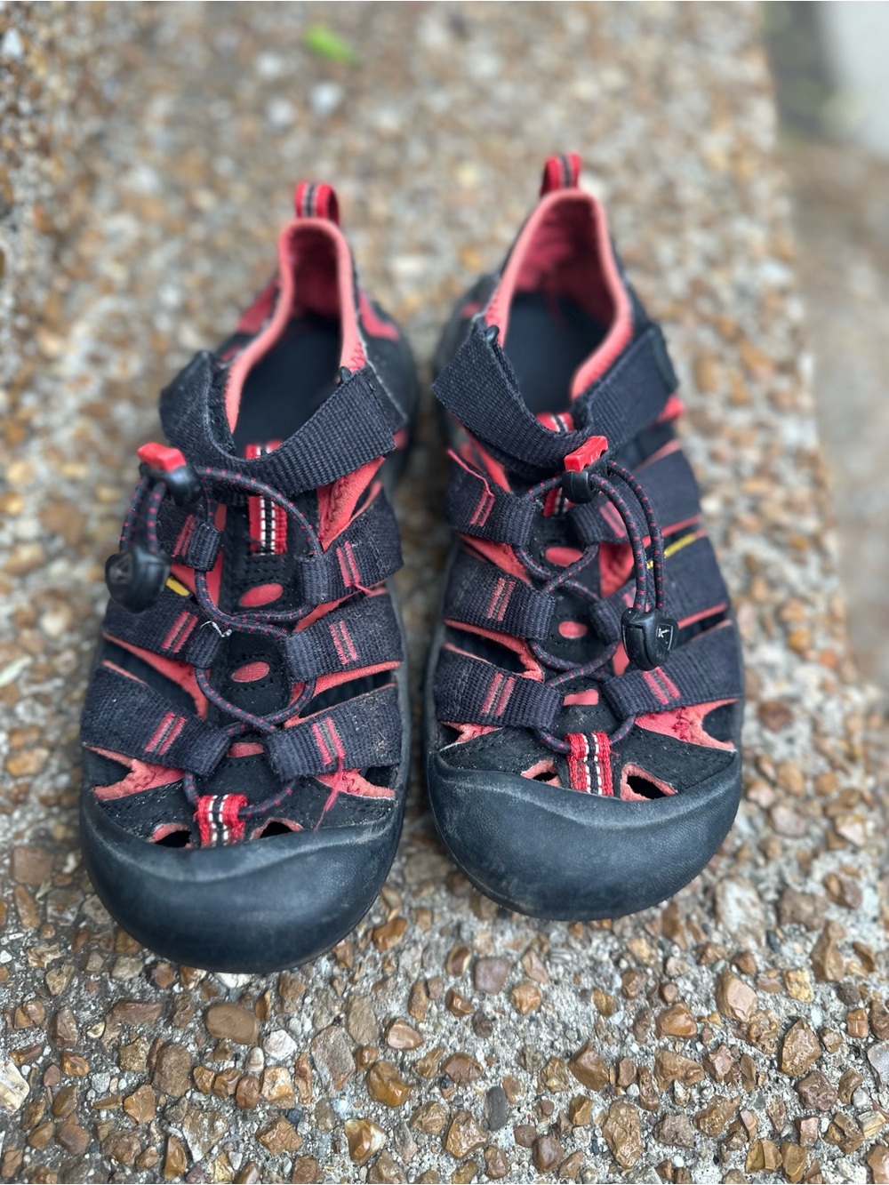 Keen Kids Black and Red Closed-Toe Outdoor Sandals